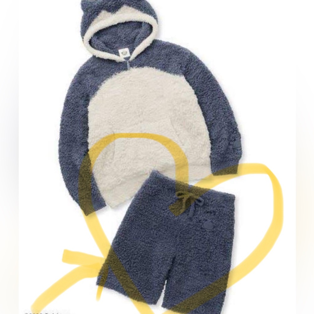 Pokemon ⭐︎ Gelato Pique Snorlax Shorts, Size L
